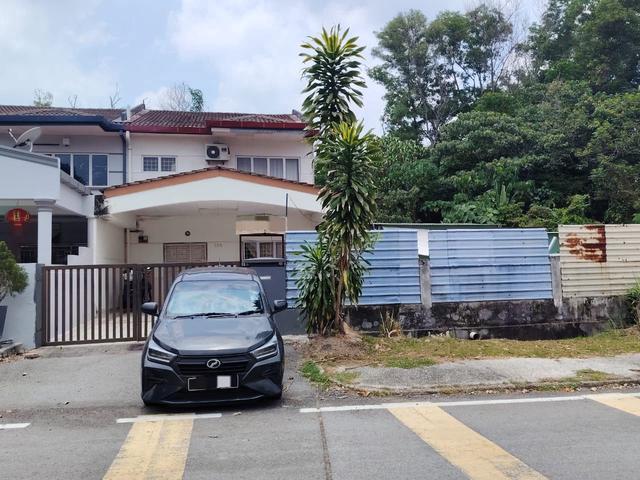 2 Storey Corner Lot House at Tmn Sri Penaga Phase II Sikamat for sale