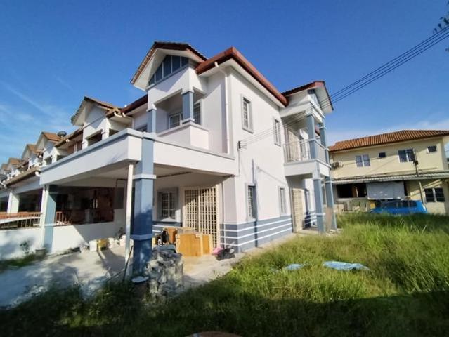 2 STOREY CORNER LOT 3100 sqft Tmn Seri Alam Saujana Utama Sg Buloh