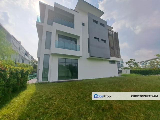 Puchong 2 Storey Corner House, Semi D