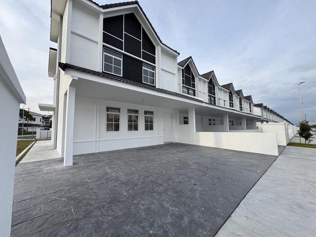 2 Storey Corner SUPERLINK 20ft Sepang KLIA 35x85 4R4B Freehold