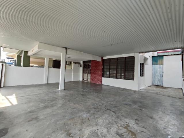 2 Storey Corner Unit Taman Chai Leng Park Butterworth