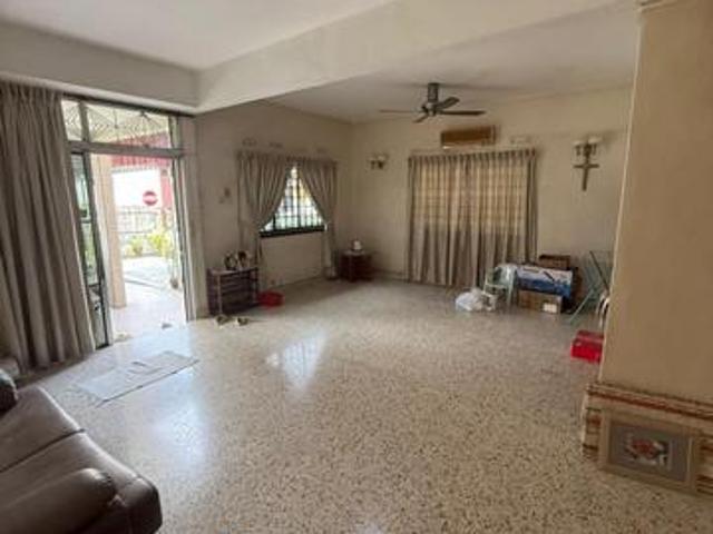 2 Storey Double Storey End Lot Taman Pelangi for Sale