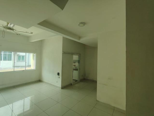 2 Storey Duta Garden Big Town House KK