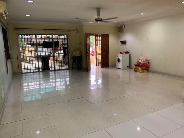 2 Storey End Lot Freehold Sri Putra Sungai Buloh near Bukit Rahman Put