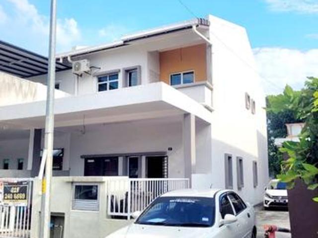 2 storey end lot house for sale