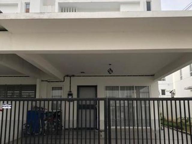 2 Storey End Lot Suriaman 3