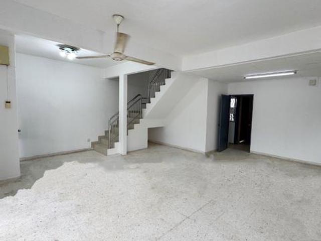 2 STOREY ENDLOT House TAMAN KAJANG RAYA Sungai Chua Kajang Mewah