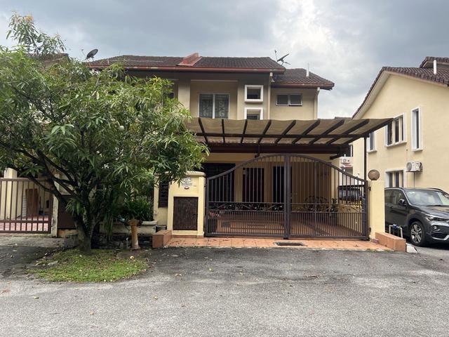 2 storey endlot Taman Pinggiran USJ 2