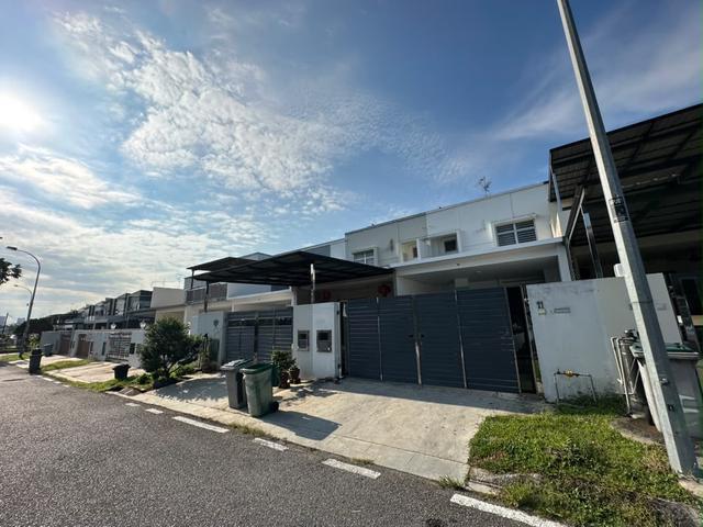 2 Storey For Sale Tmn Bukit Indah Zon 7 Iskandar Puteri Renovated