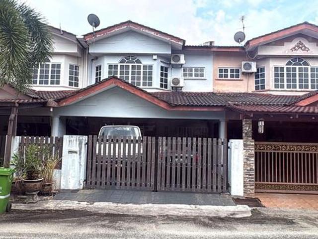 2 storey free hold house