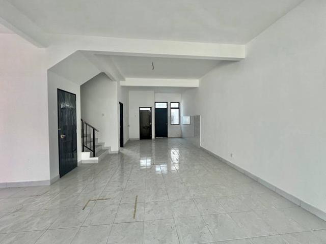 2 Storey House 22x70 Brand New Jalan Austin Duta 4 Taman Austin Duta