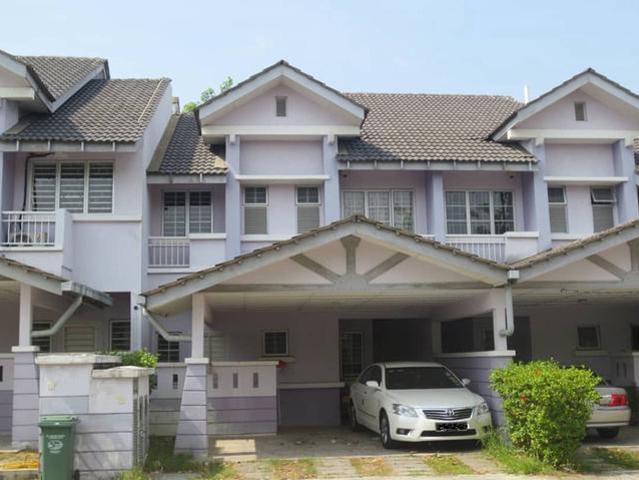 2 storey house 22x75 Precint 11 Putrajaya Near park Freehold