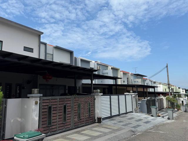2 Storey House 22x80 Unblock Jalan Laman Setia Taman Setia Eco Garden