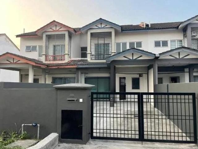 2 Storey House at Taman Alam Perdana Puncak Alam Perdana