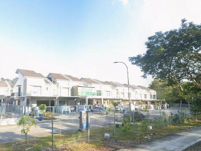2 Storey House at Subang Impian Shah Alam Good Condition House
