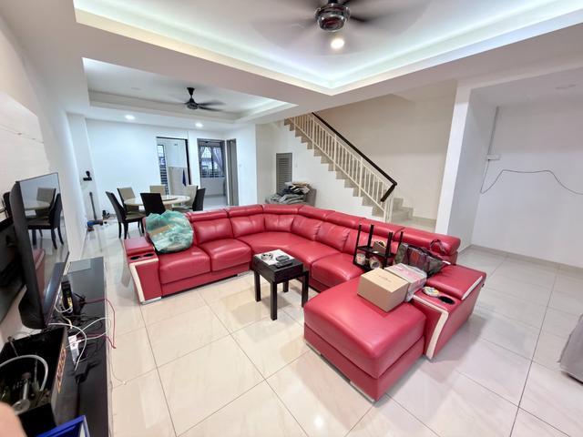 2 Storey House Diamond Residence Semenyih Fully Furnished Gated Guard