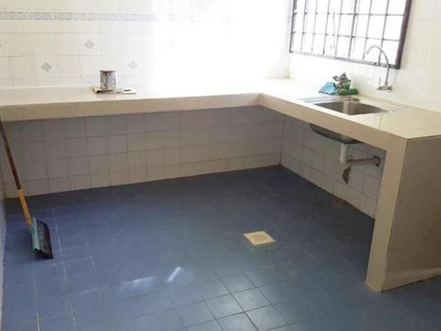 2 Storey House Extra land Taman Subang Mewah USJ 1