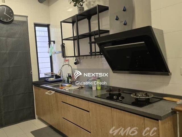 2 Storey House For Rent In Bukit Raja in Persada