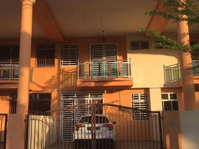 2 Storey House freehold