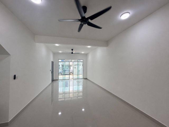 2 Storey House Jalan Perjiranan 14 Bandar Dato Onn