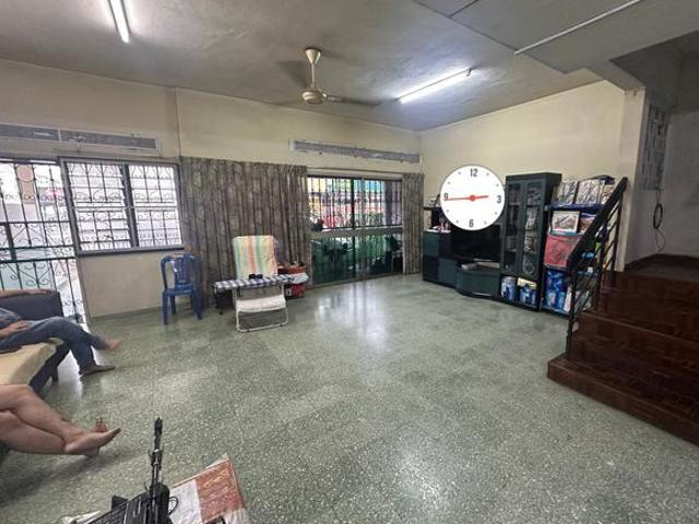 2 Storey House Nearby Public Bank Taman Chi Liung Shoplot