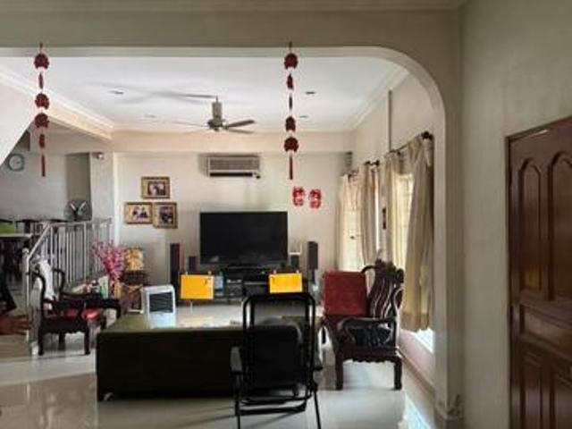 2 Storey House Serdang Raya Seri Kembangan Near MRT Serdang Utara