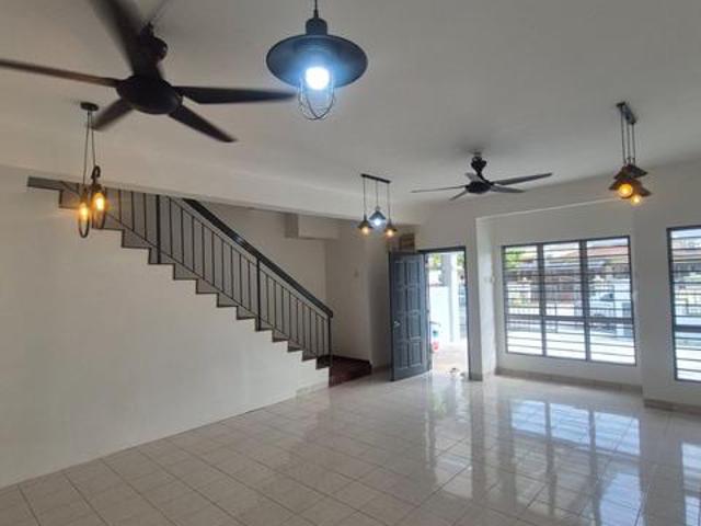 2 Storey House Setia Impian 4 Facing Open Partially Furnished
