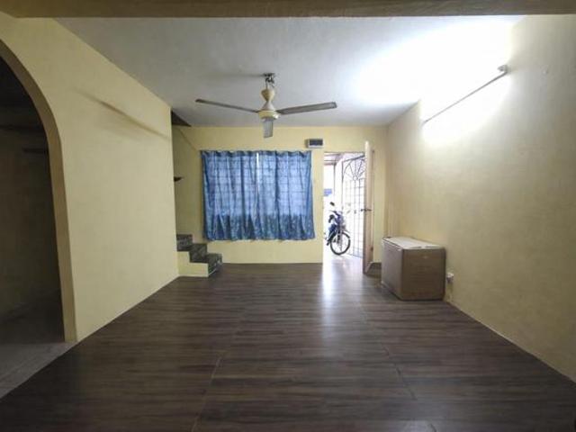 2 STOREY HOUSEMeranti Ligamas Bandar Baru Batang Kali Rawang