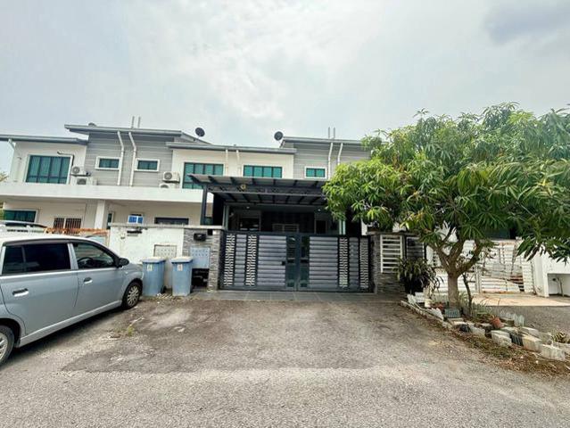 2 Storey intermediate terrace telok panglima garang