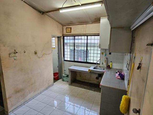 2 Storey Landed House in Seri Kembangan near The Mines 1st Home Buyer