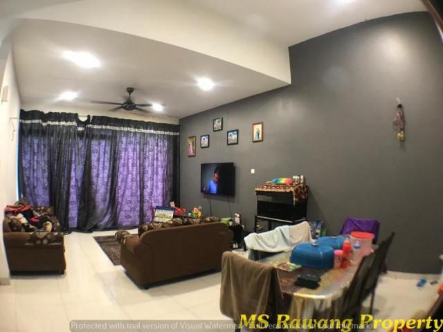 2 Storey Lakeclub parkhome lake club Bandar Rawang For Sale