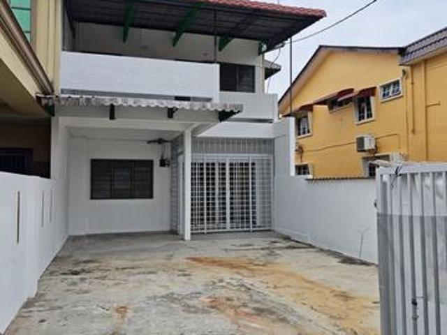 2 Storey Link House Taman Berkeley Klang to Let