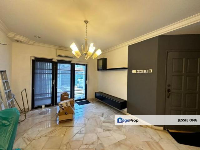 2 Storey Linked @ Bandar Utama 2