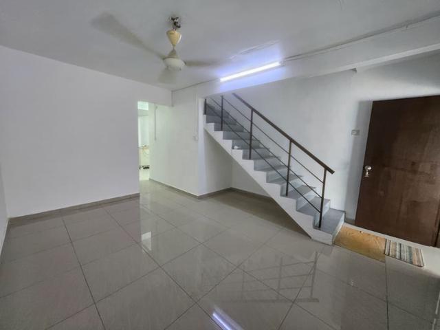 2 Storey Low Cost Taman Anggerik Johor Jaya Renovated Partial Furnish