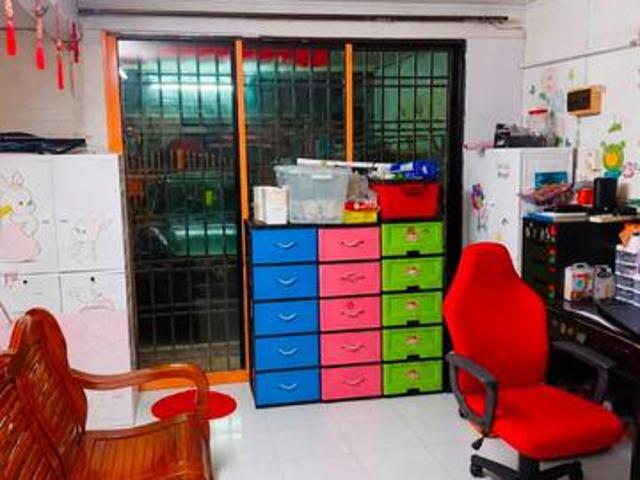 2 Storey Low Cost House Jalan Teratai Taman Johor Jaya Fully Renovated