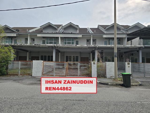 2 STOREY MURAHLUASGATEDOPEN FACING4 CAR PARK44 SP Saujana