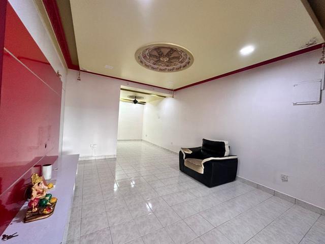 2 Storey Mutiara Rini Unblock View Renovated Full Loan Unit