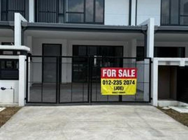 2 storey new nadira for sale