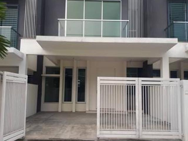2 Storey Paragon 150 Taman Equine Seri Kembangan