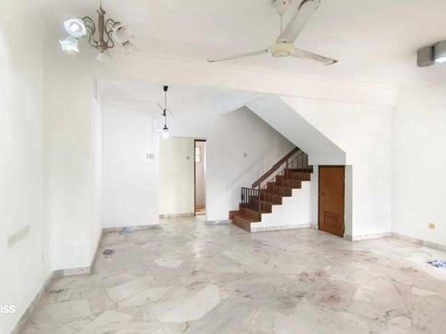 2 Storey Putra Permai Lestari Equine Puncak Jalil Seri Kembangan