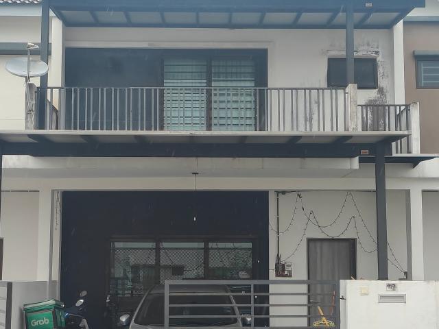 2 storey renovated extended house @ Saujana Perdana, Saujana Utama, Sungai Buloh