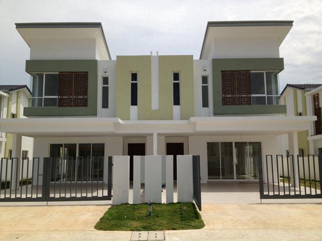 2 storey Semi D at Setia Damai 15 for Rent Setia alam