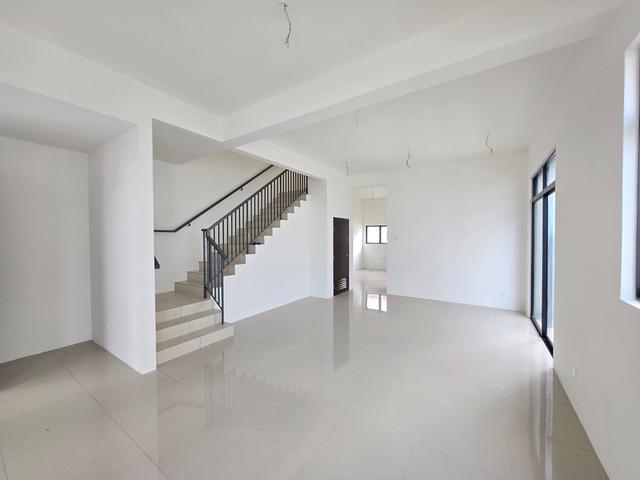 2 Storey Semi d Gated Security with Land Balik Pulau Botanica