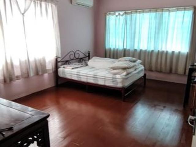 2 Storey Semi D For Sale @ Jalan Thomas