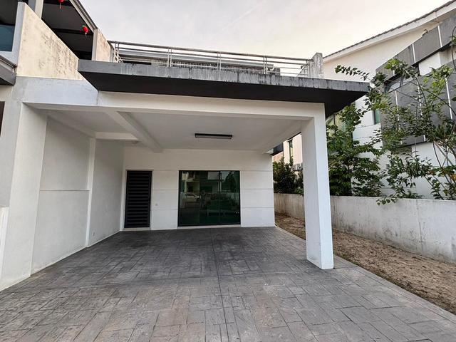 2 Storey Semi D House SANCTUARY ALMA Under Market Value Unit