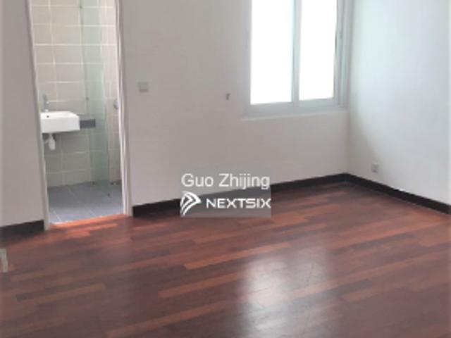 2 Storey Semi D in the Vicinity of Symphony Hills
