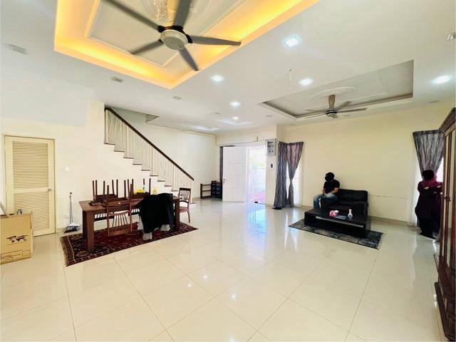 2 Storey Semi D Jalan Makmur Saujana Impian Kajang