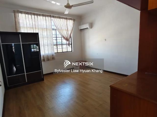 2 Storey Semi D Taman Lintas