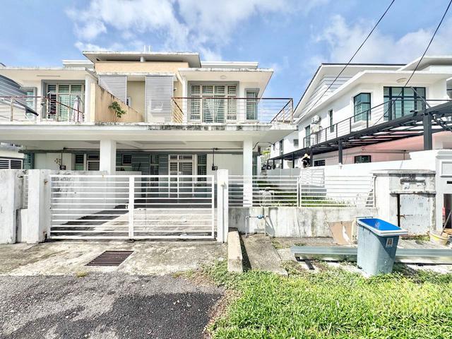 2 Storey SemiD Cluster House Royal Ivory 2 BSP Avenue Renovated