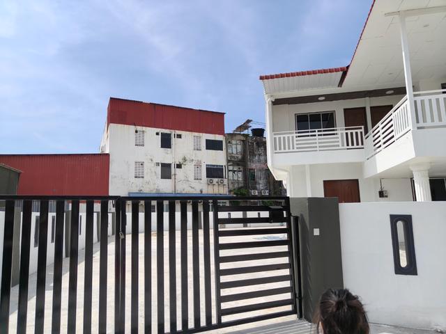 2 Storey SemiDetached For Rent